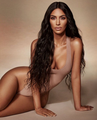 Kim Kardashian pic #1055763