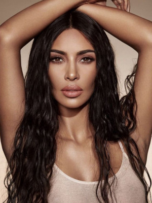 Kim Kardashian pic #1055759