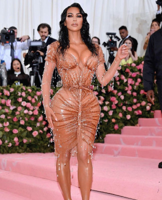 Kim Kardashian pic #1131024