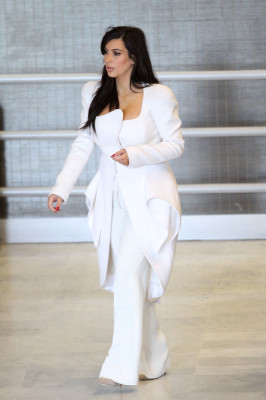 Kim Kardashian pic #581419