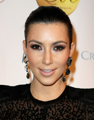 Kim Kardashian pic #224711