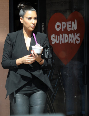 Kim Kardashian pic #525762