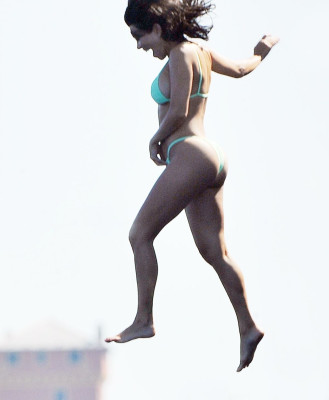 Kourtney Kardashian pic #1048372