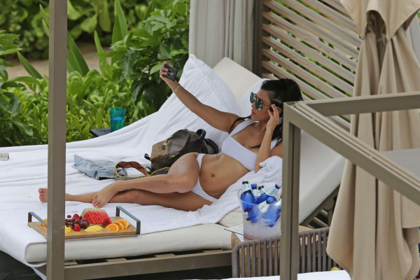 Kourtney Kardashian pic #921640