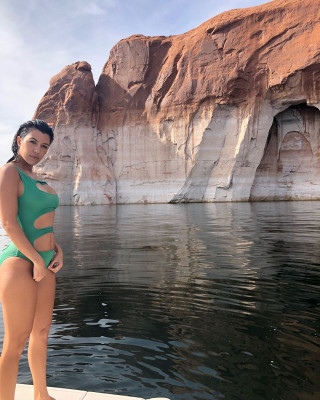photo 23 in Kourtney Kardashian gallery [id1040787] 2018-05-30 00:00:00