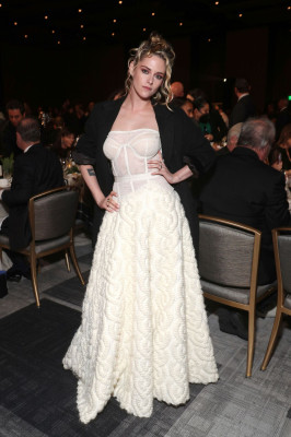 photo 24 in Kristen Stewart gallery [id1300579] 2022-04-16 00:00:00