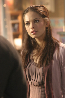 Kristin Kreuk pic #274500