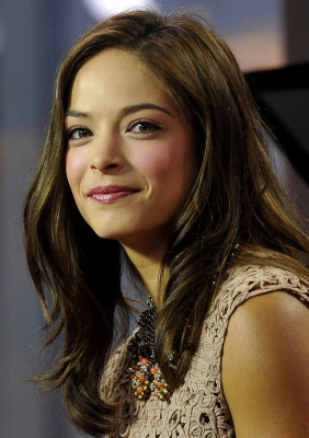 Kristin Kreuk pic #541359
