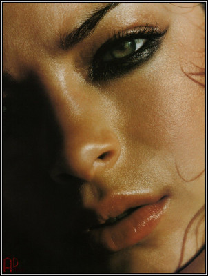 Kristin Kreuk pic #39422