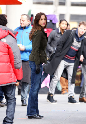 Kristin Kreuk pic #687441