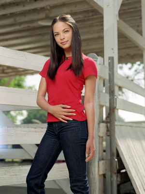 Kristin Kreuk pic #804584
