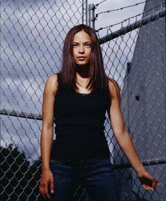 Kristin Kreuk pic #274505