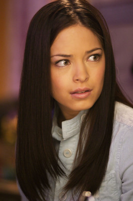Kristin Kreuk pic #214088