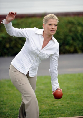 photo 28 in Kristy Swanson gallery [id368182] 2011-04-14 00:00:00