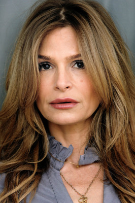 Kyra Sedgwick pic #286463
