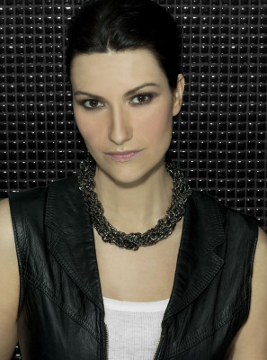photo 21 in Pausini gallery [id338928] 2011-02-04 00:00:00