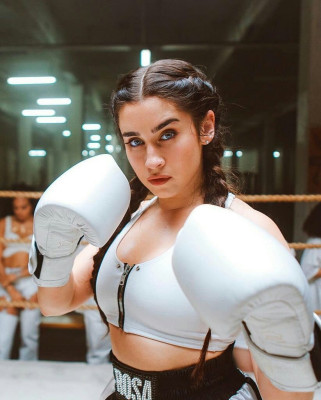 photo 6 in Lauren Jauregui gallery [id1105602] 2019-02-11 00:00:00