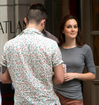 photo 16 in Leighton Meester gallery [id526148] 2012-08-26 00:00:00