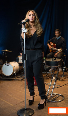 photo 12 in Leona Lewis gallery [id597650] 2013-04-25 00:00:00