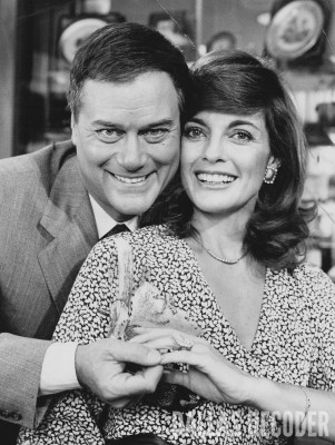 photo 4 in Linda Gray gallery [id645668] 2013-11-08 00:00:00