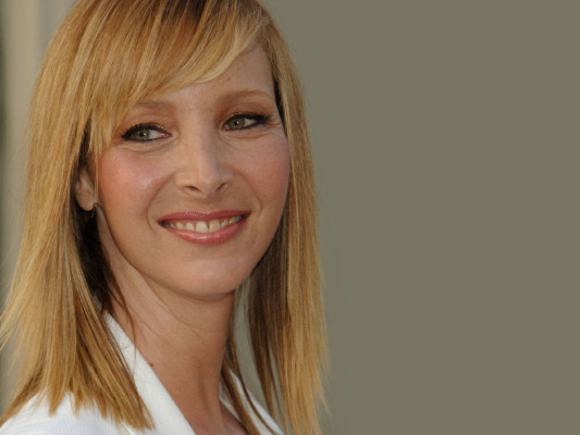 photo 10 in Lisa Kudrow gallery [id290876] 2010-09-27 00:00:00