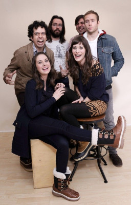 Lizzy Caplan pic #685797