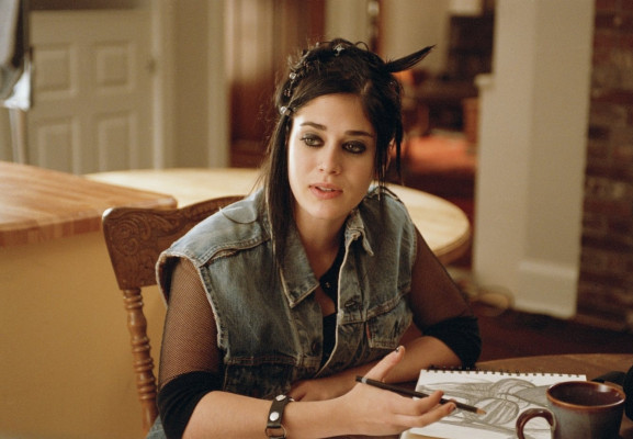 Lizzy Caplan pic #521432