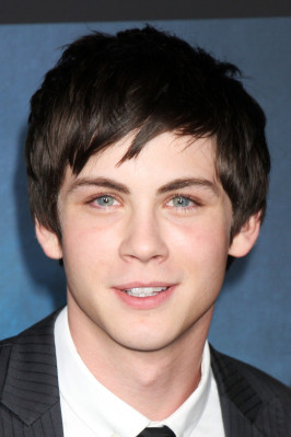 photo 23 in Logan Lerman gallery [id641186] 2013-10-21 00:00:00