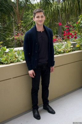 Logan Lerman pic #687477