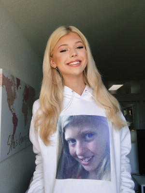 photo 25 in Loren Gray gallery [id1061614] 2018-08-27 00:00:00