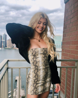 photo 8 in Loren Gray gallery [id1061601] 2018-08-27 00:00:00