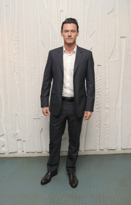 Luke Evans pic #701662