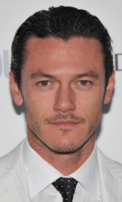 Luke Evans pic #701655