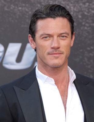 Luke Evans pic #705633