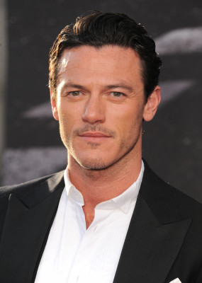 Luke Evans pic #705639