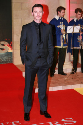 Luke Evans pic #740741