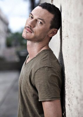Luke Evans pic #742059