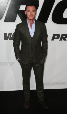 Luke Evans pic #768053