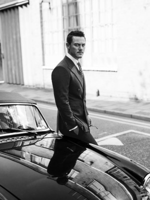 Luke Evans pic #919710