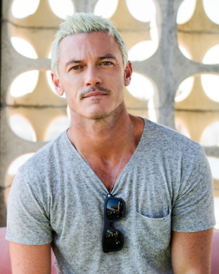Luke Evans pic #899506