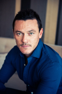 Luke Evans pic #899544