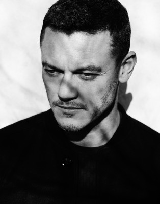 Luke Evans pic #876007
