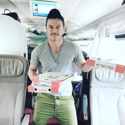Luke Evans pic #913485