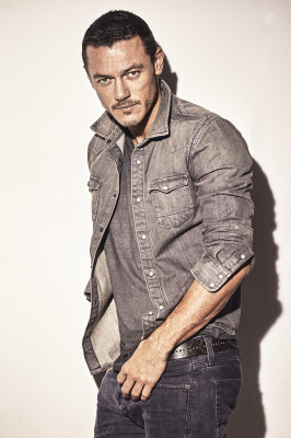 Luke Evans pic #785313