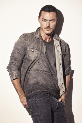 Luke Evans pic #785286