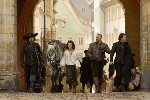 Luke Evans pic #694665