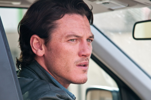 Luke Evans pic #695739