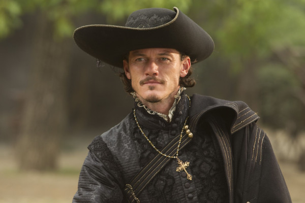 Luke Evans pic #694653