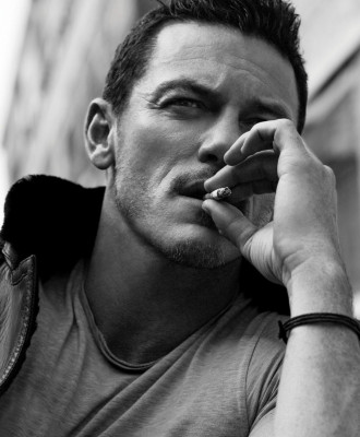 Luke Evans pic #909242
