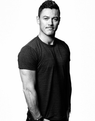 Luke Evans pic #785690